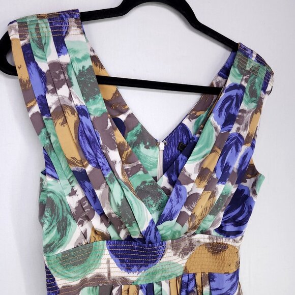 BCBG Maxazria 100% Silk Dress Size2 Short Drape Pleated Floral Elegant - Picture 5 of 13